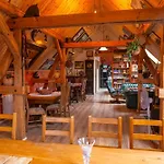 Hanka I Jurek Bed & Breakfast Boruja